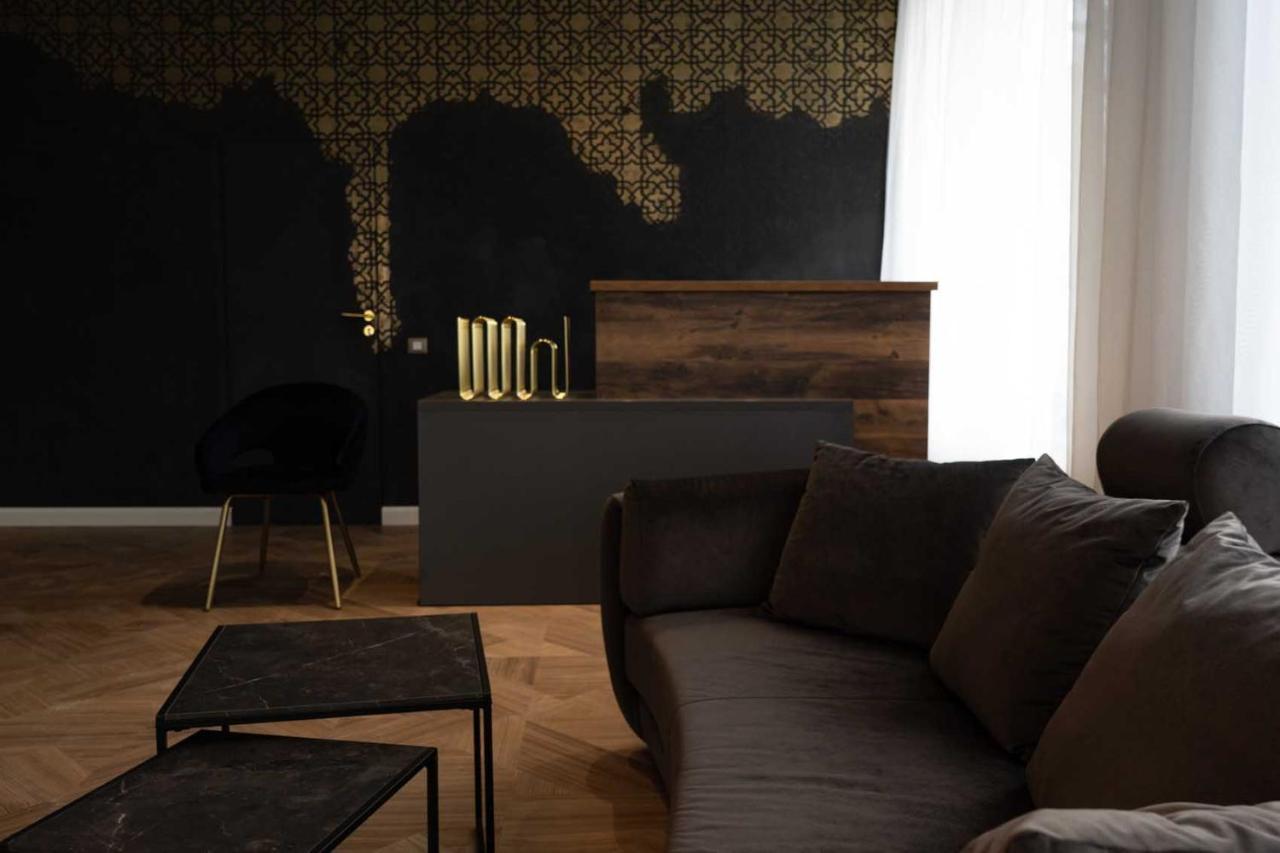 Hotel Cristal Cluj-Napoca Esterno foto